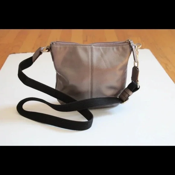 Coach cross body bag - Picture 10 of 13